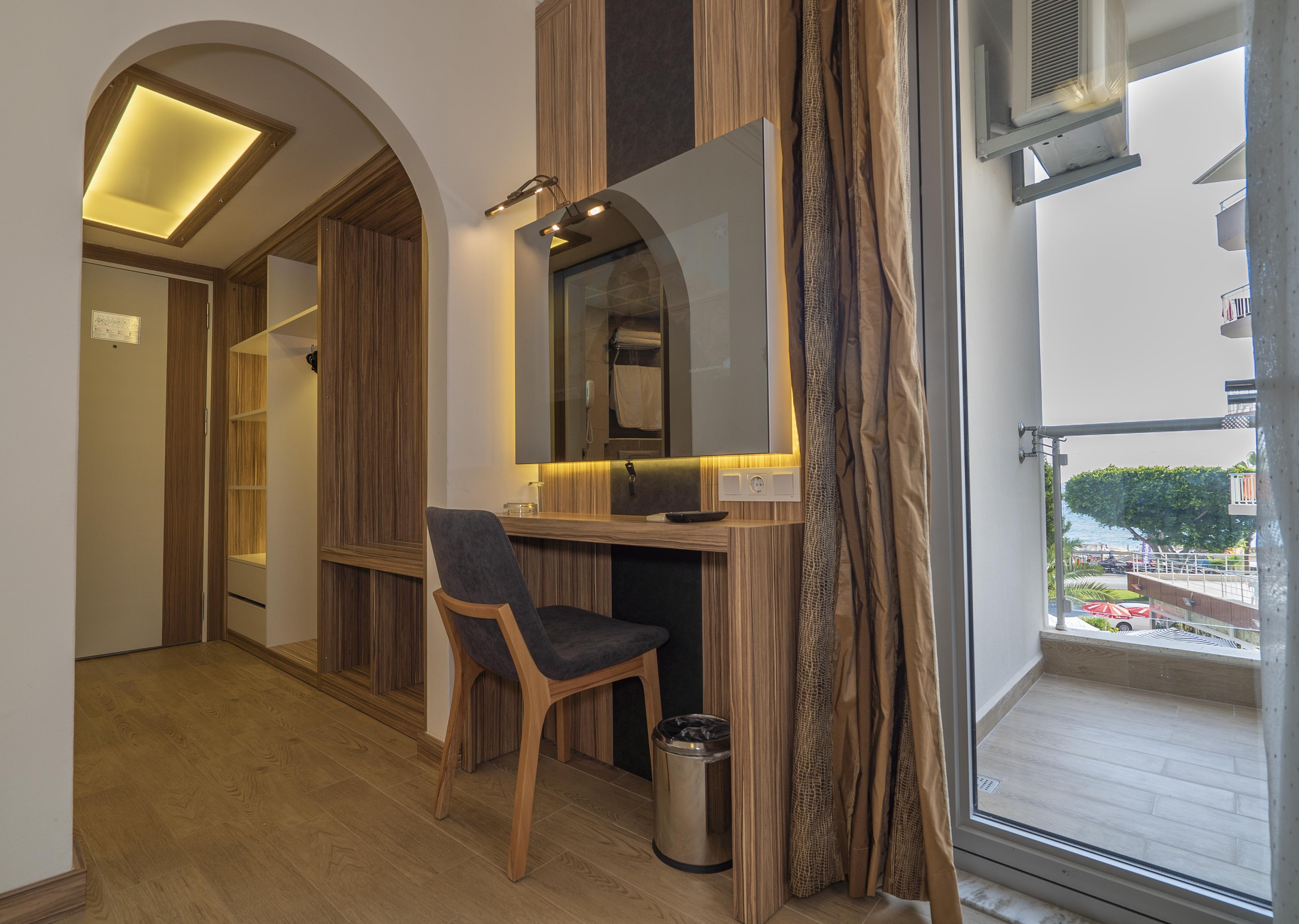 Kleopatra Celine Hotel Alanya Extérieur photo