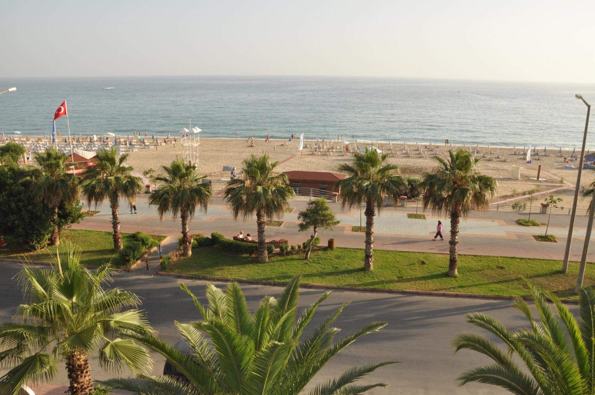 Kleopatra Celine Hotel Alanya Extérieur photo